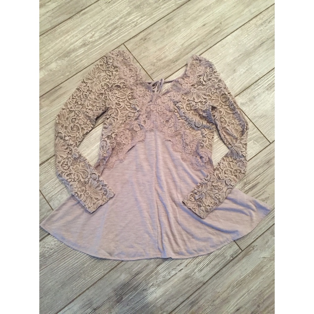 Lovely Lace long sleeve Top